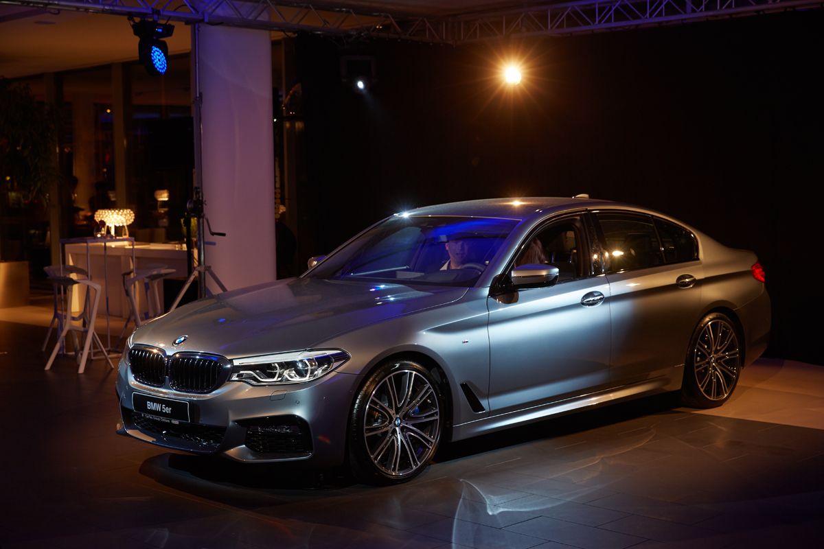 Představení nového BMW řady 5 & nového MINI Countryman & otevření showroomu MINI.