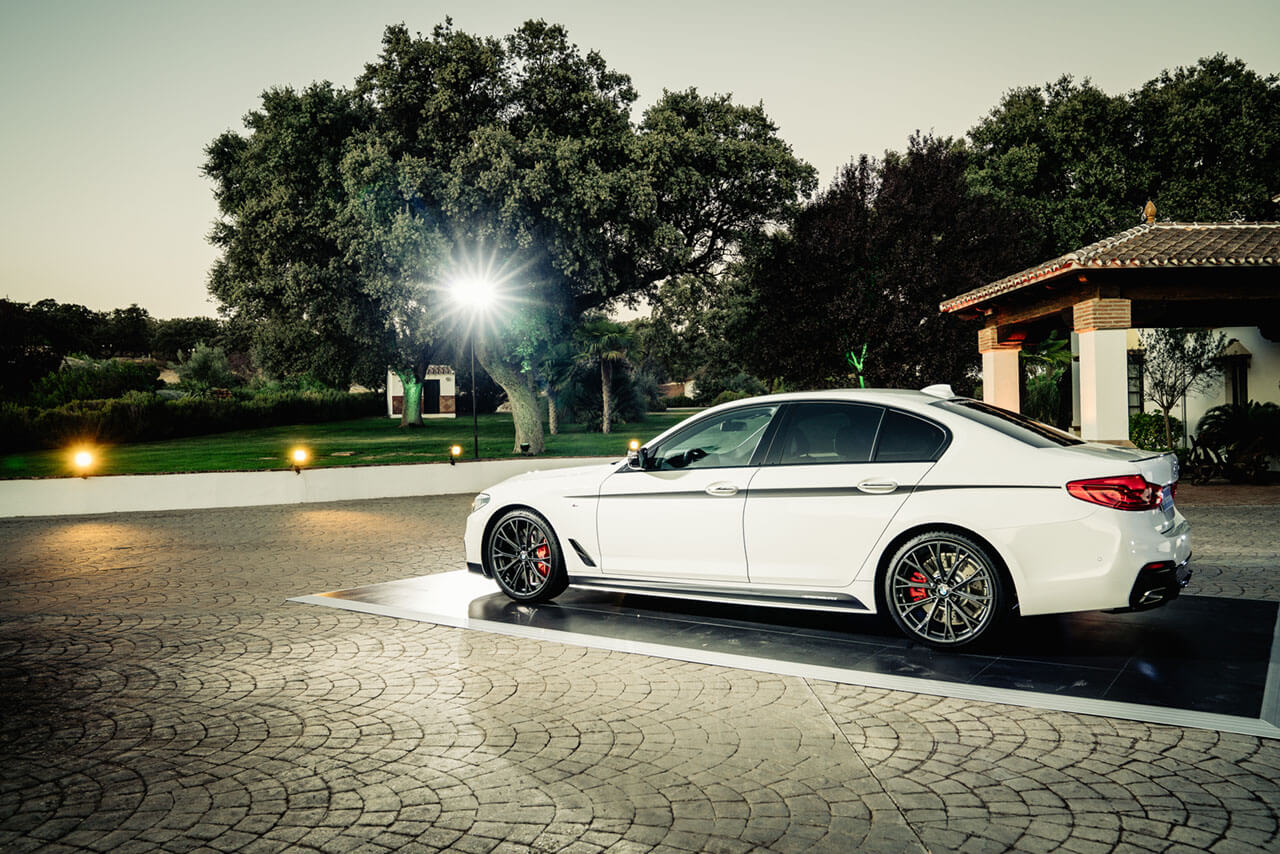 BMW Ascari Motorrad-264.jpg