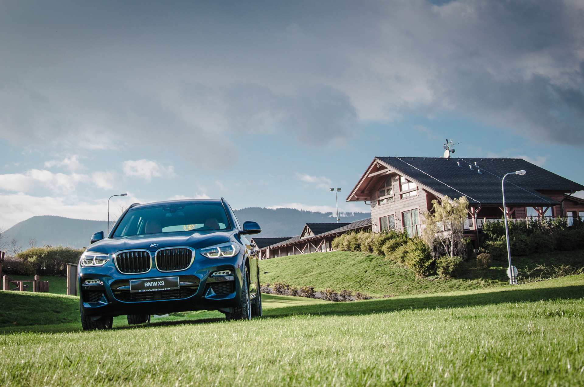 BMW X3 ROADSHOW