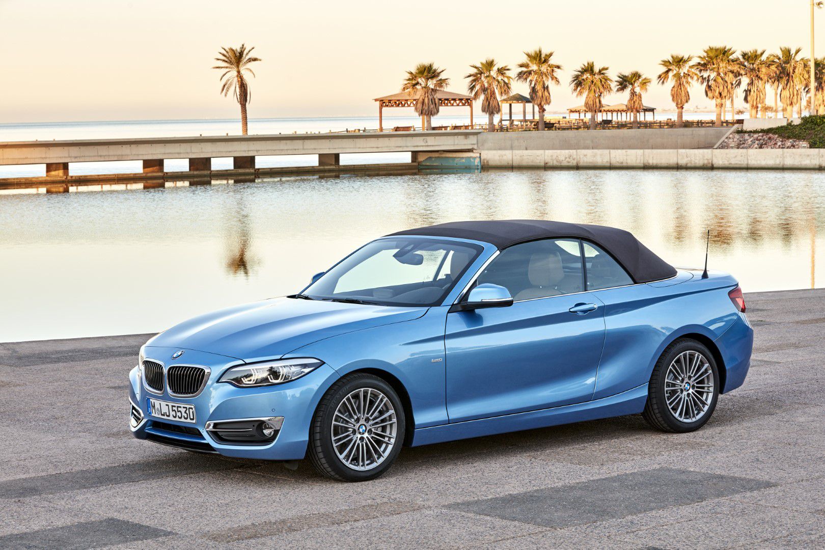 BMW řady 2 Cabrio | 230i Luxury Line | NOVÁ PODOBA SVOBODY