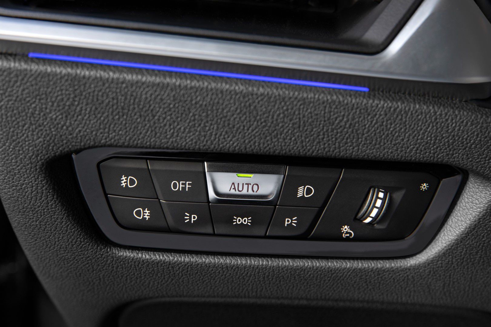 BMW řady 3 Sedan (15).jpg