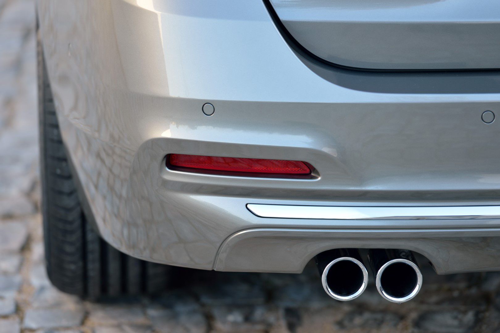 BMW řady 3 330d Touring Luxury Line