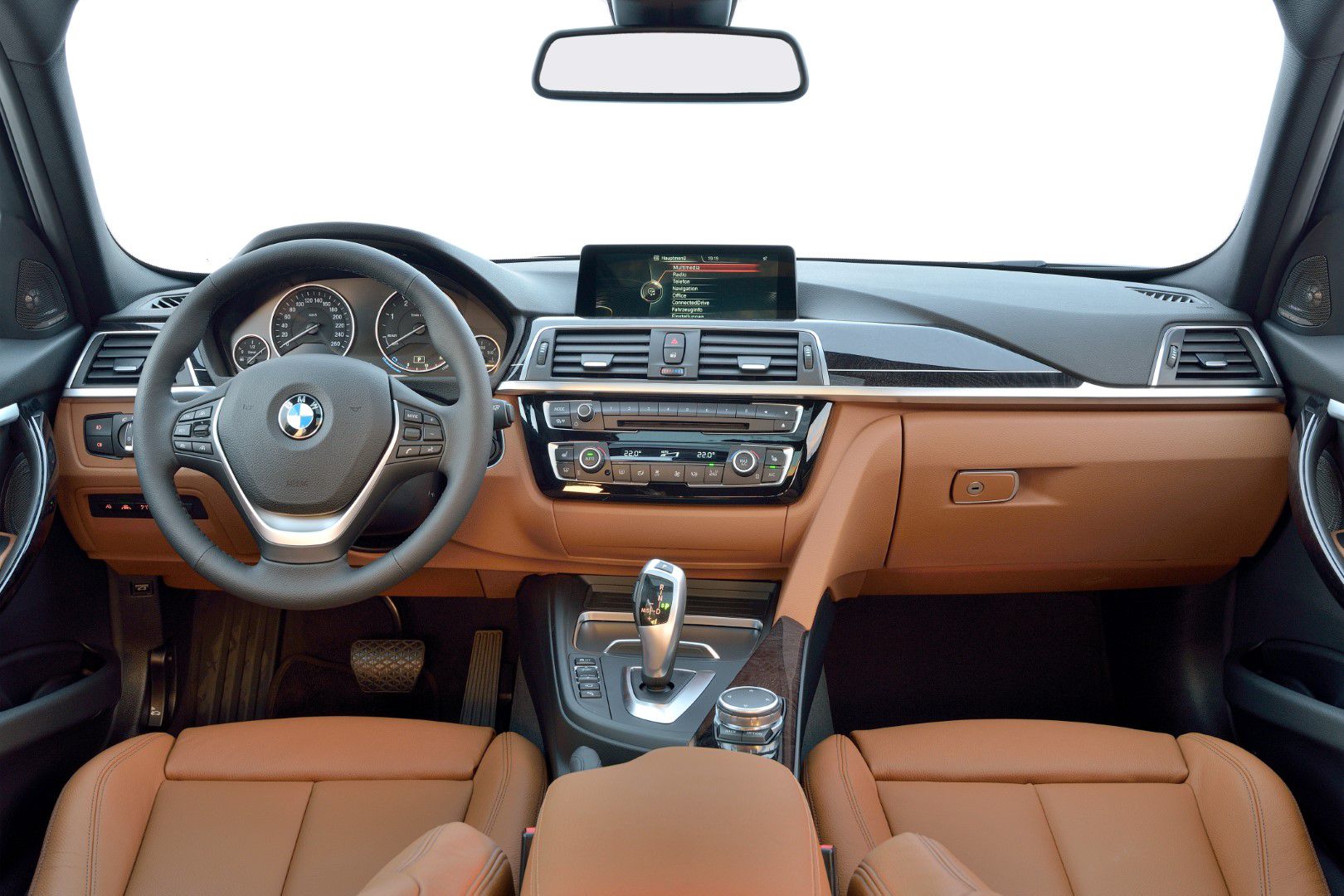 BMW řady 3 330d Touring Luxury Line