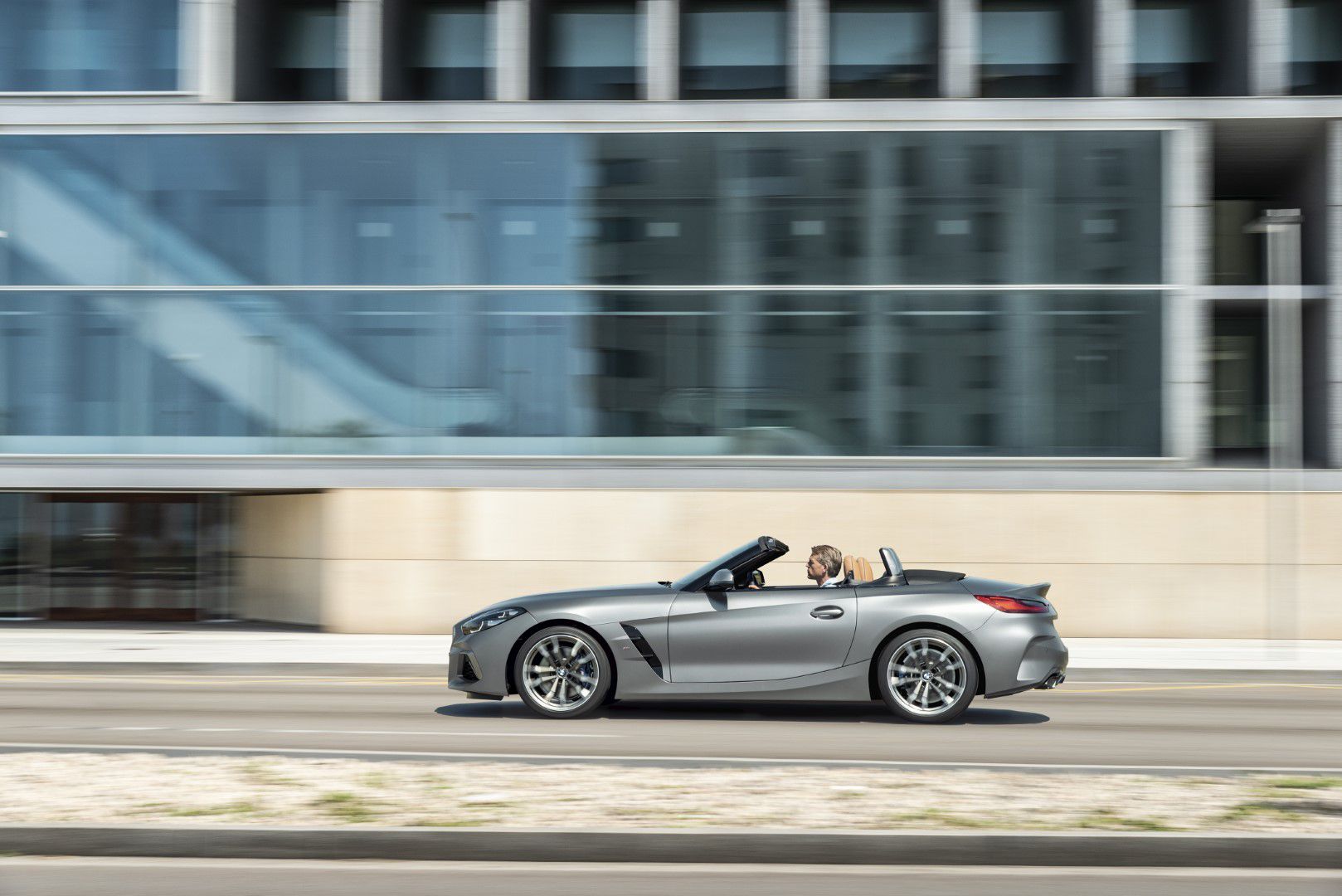 BMW Z4 Roadster (7).jpg