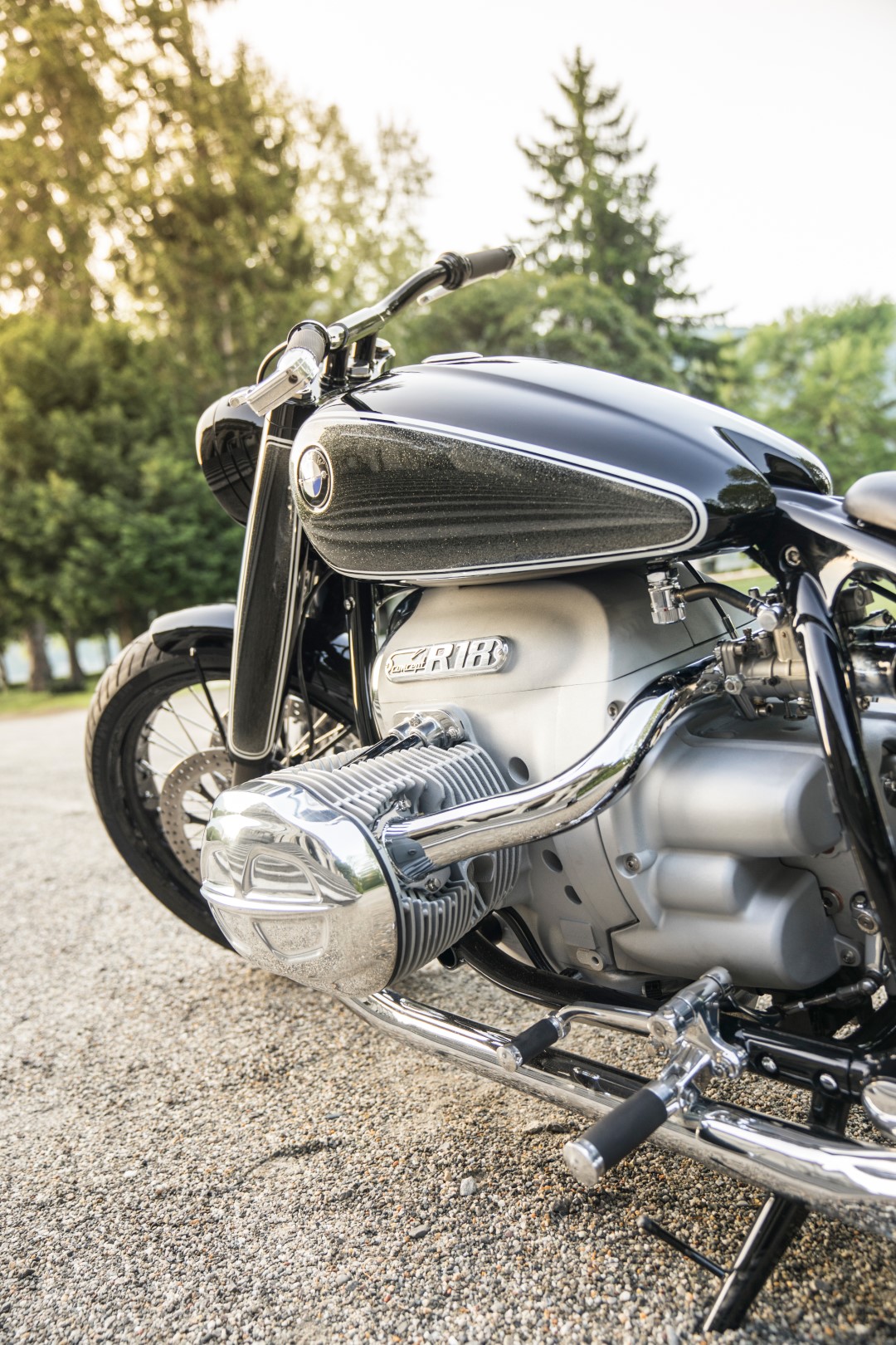 bmw-motorrad-concept-r18