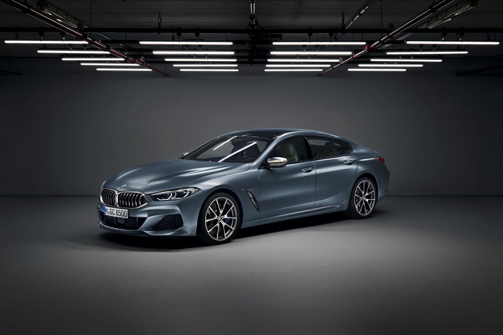 The new BMW 8 Series Gran Coupe - Studio (2).jpg