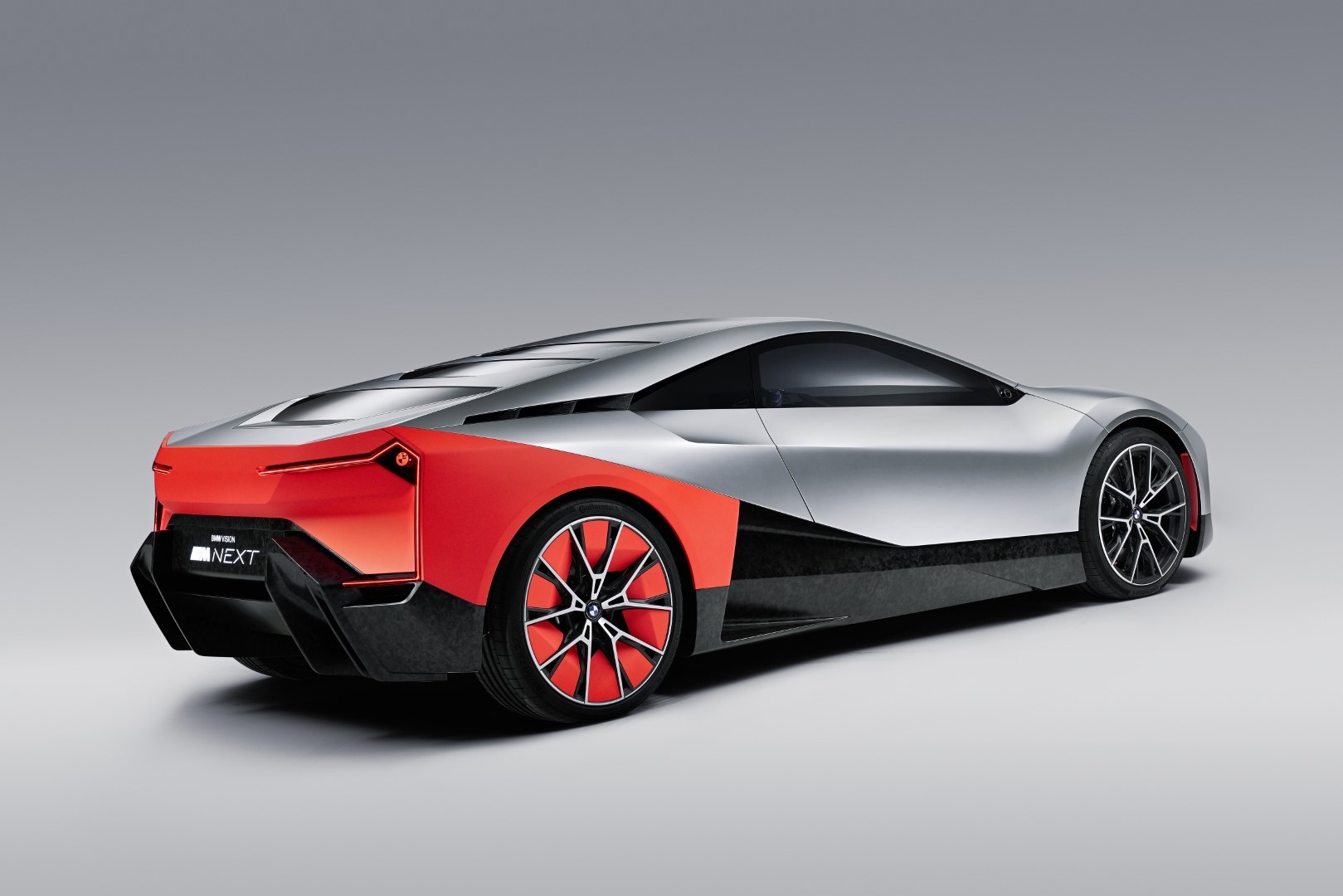 bmw-vision-m-next-cartec-group