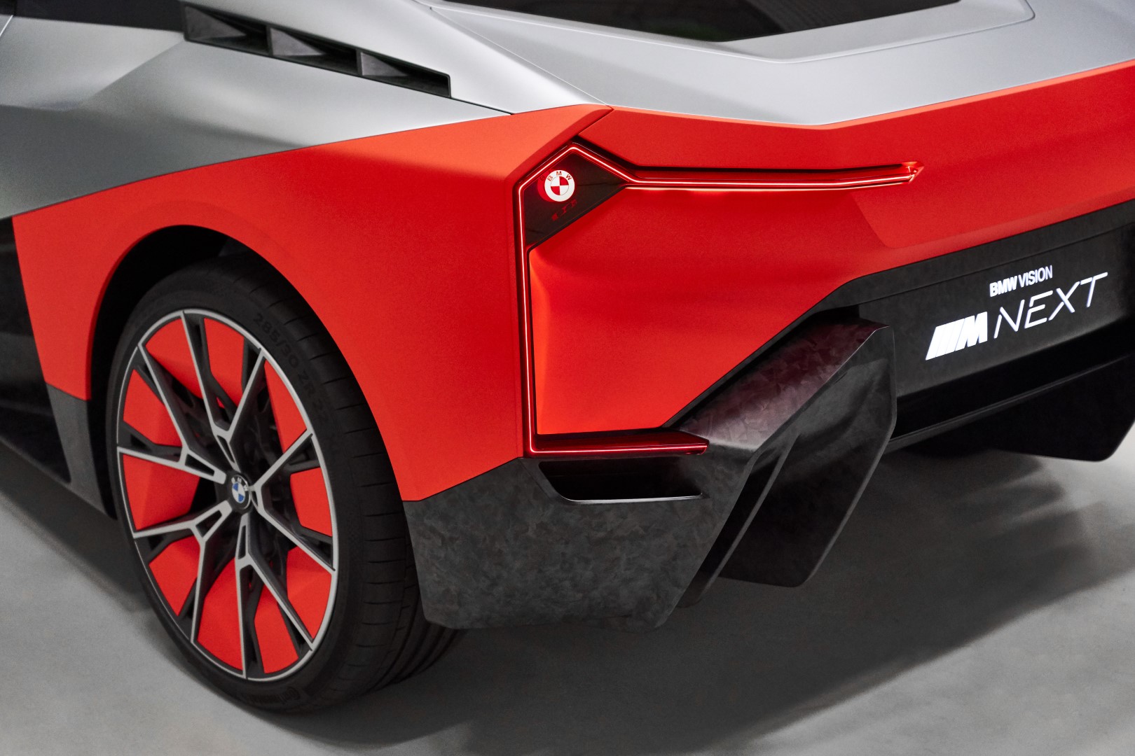 bmw-vision-m-next-cartec-group