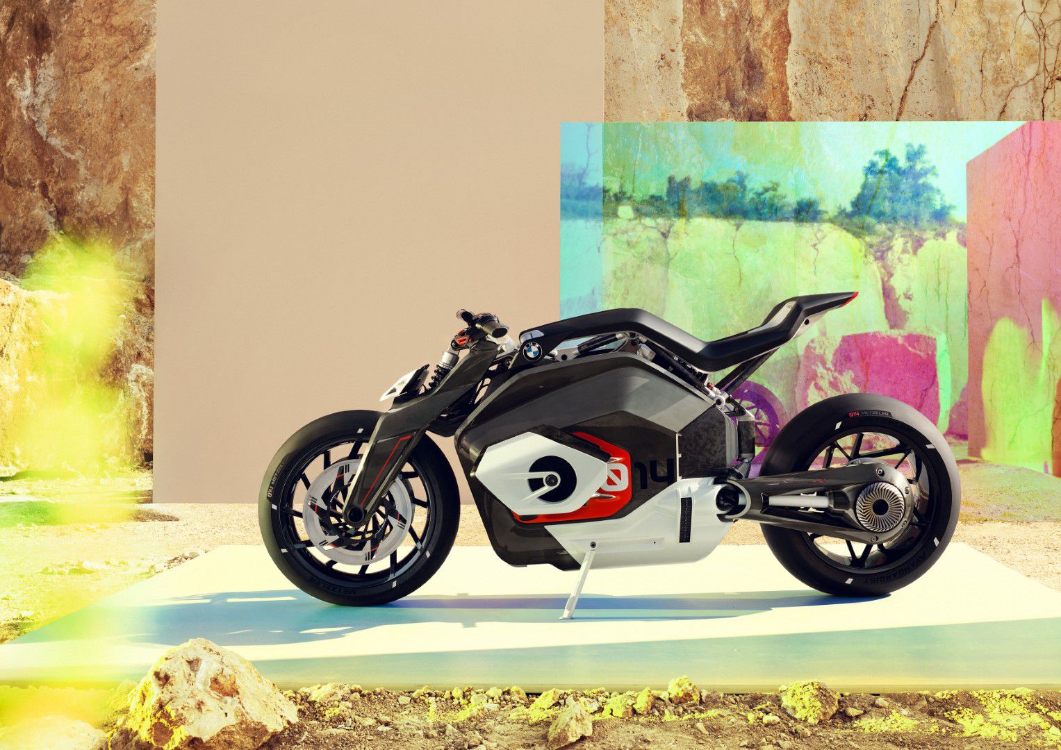 BMW Motorrad Vision DC Roadster CARTEC GROUP (12).jpg