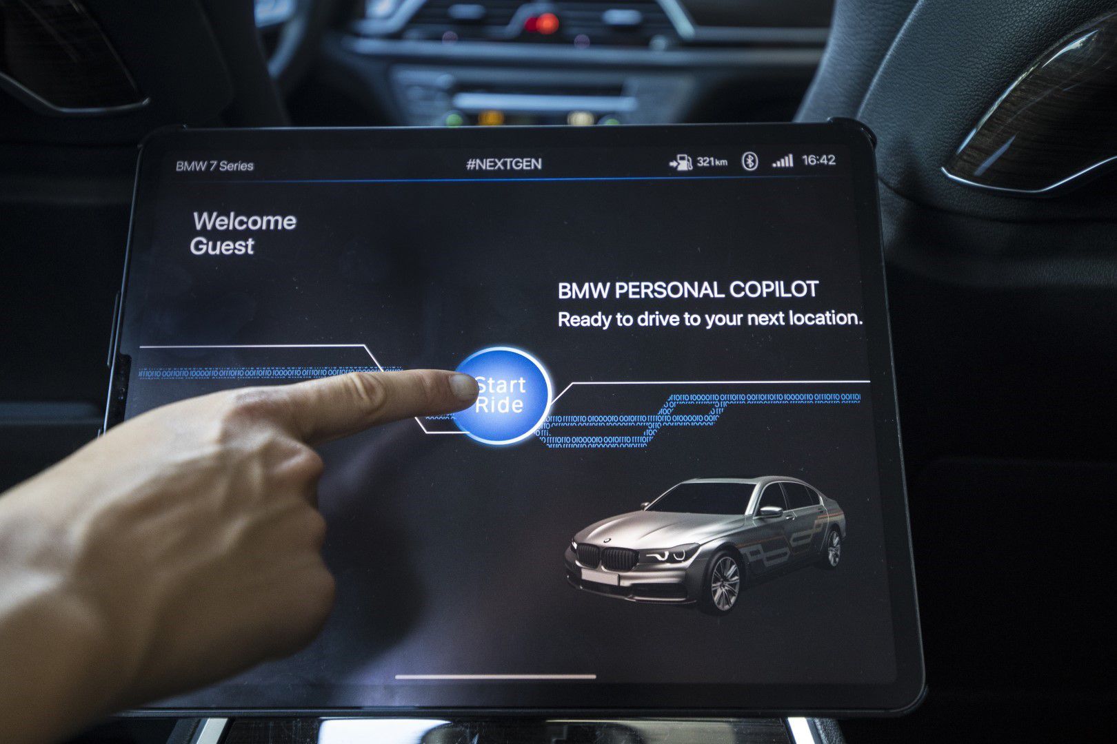 OMD tablet pro řízení BMW