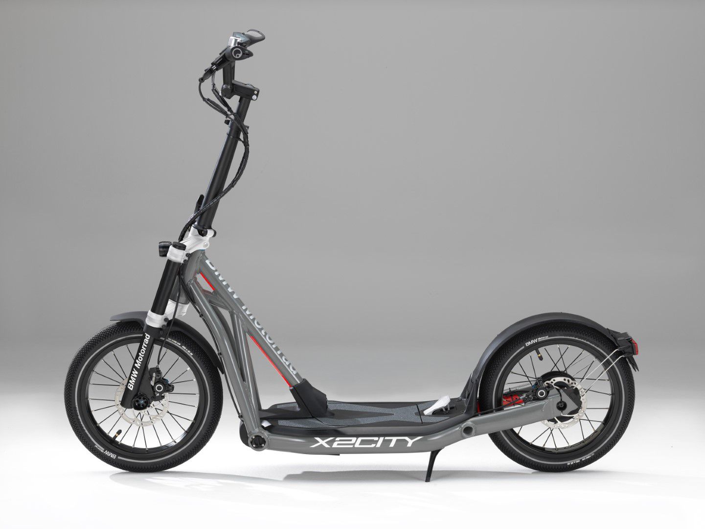 Koloběžková mobilita | BMW Motorrad X2City