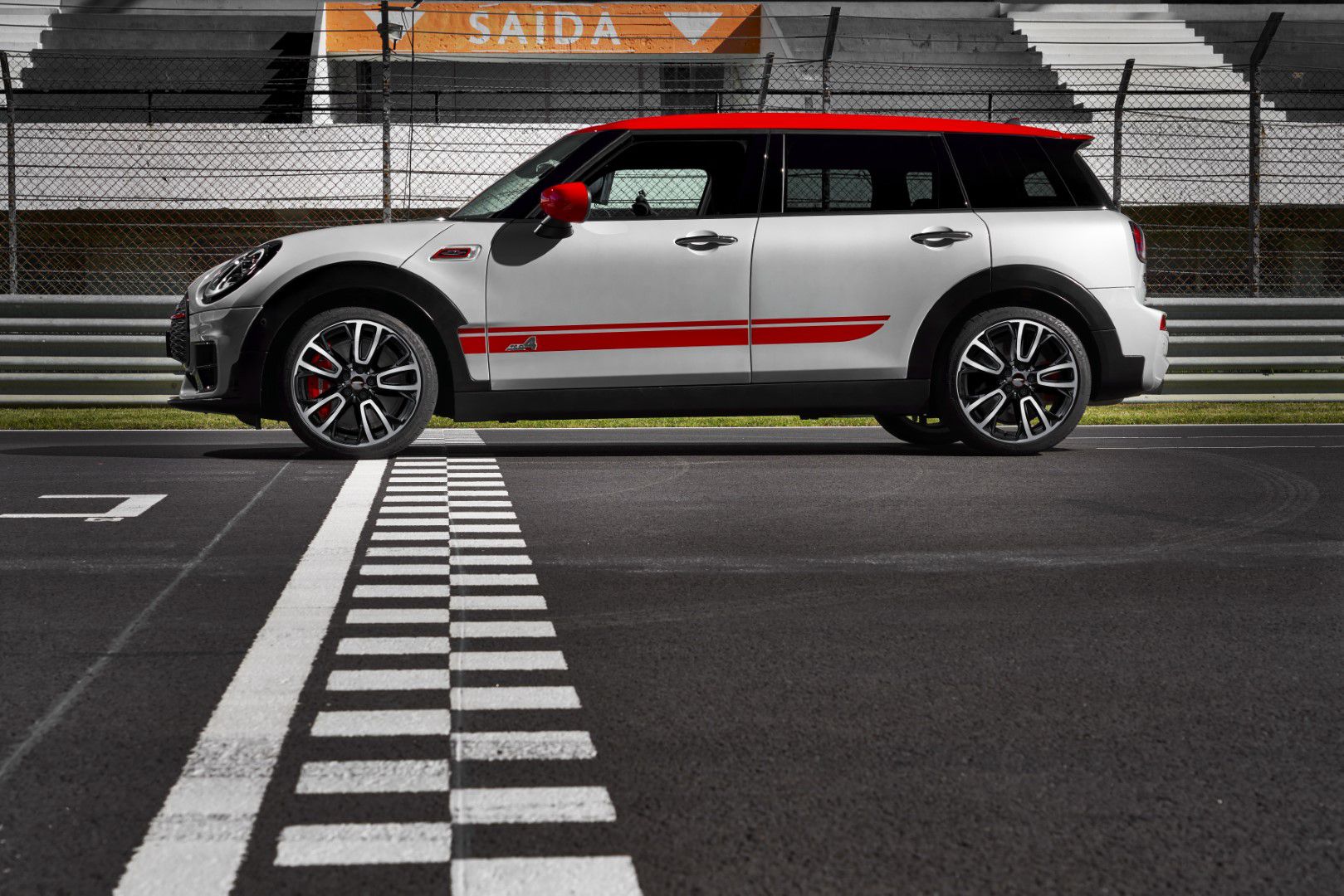 MINI John Cooper Works (54).jpg