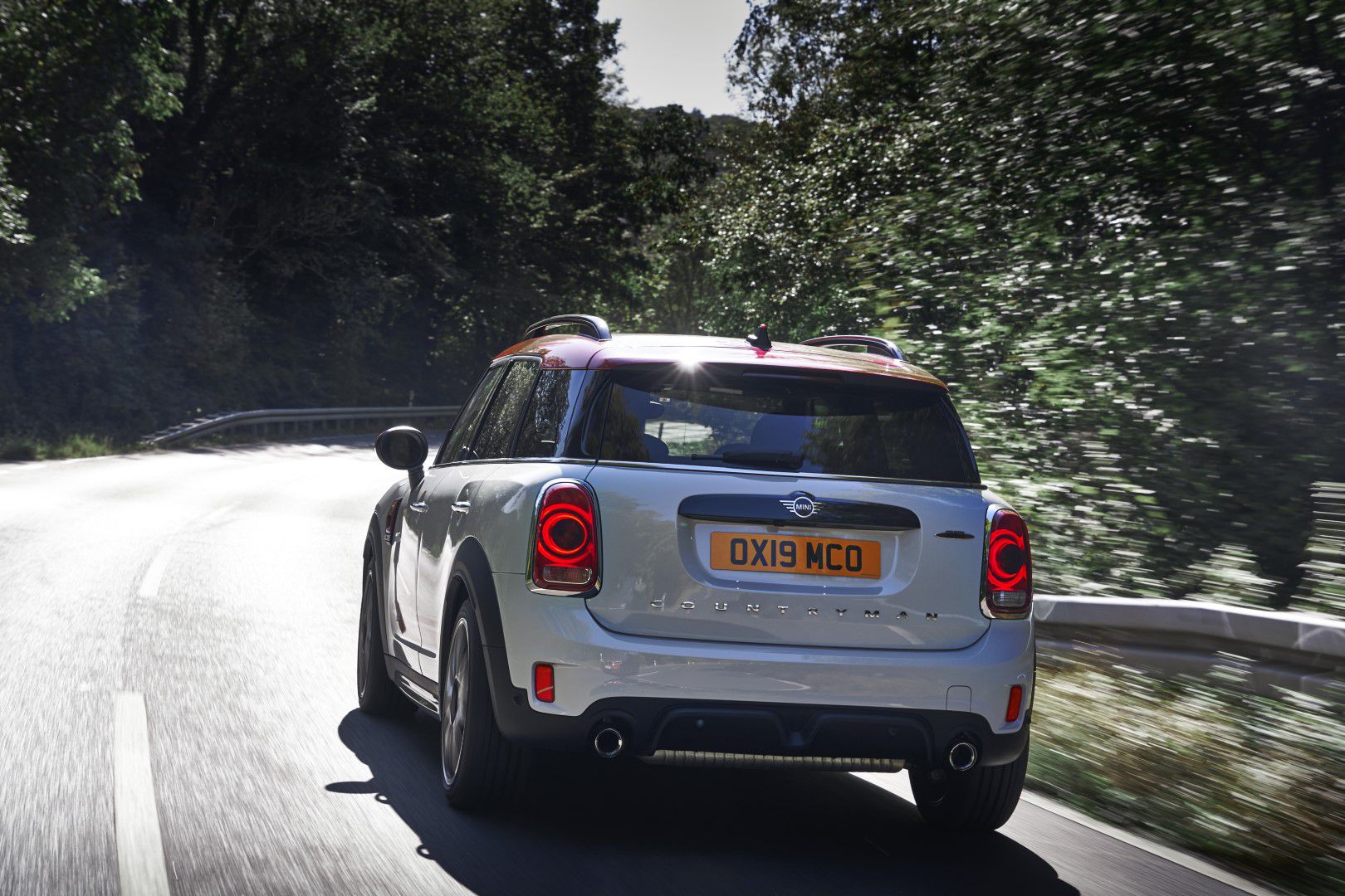MINI John Cooper Works Countryman (10).jpg