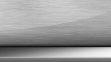 4LS. Vnitřní hliníkové obložení Aluminium - podélně broušené s akcentní lištou Pearl Chrome