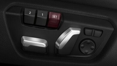 490. Nastavitelná šířka opěradla