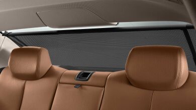 415. El. ovládaná rolovací sluneční clona zadního okna