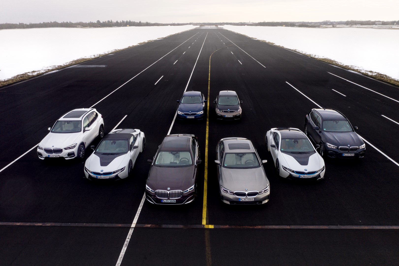 BMW-hybrid-modely-vozu-plug-in