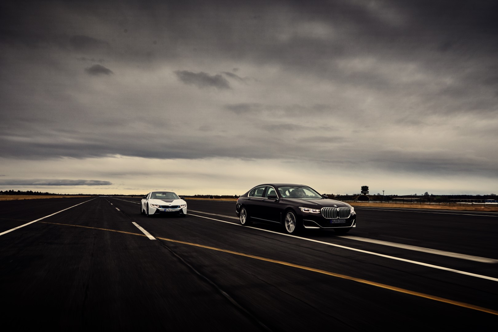 BMW-hybrid-modely-vozu-plug-in