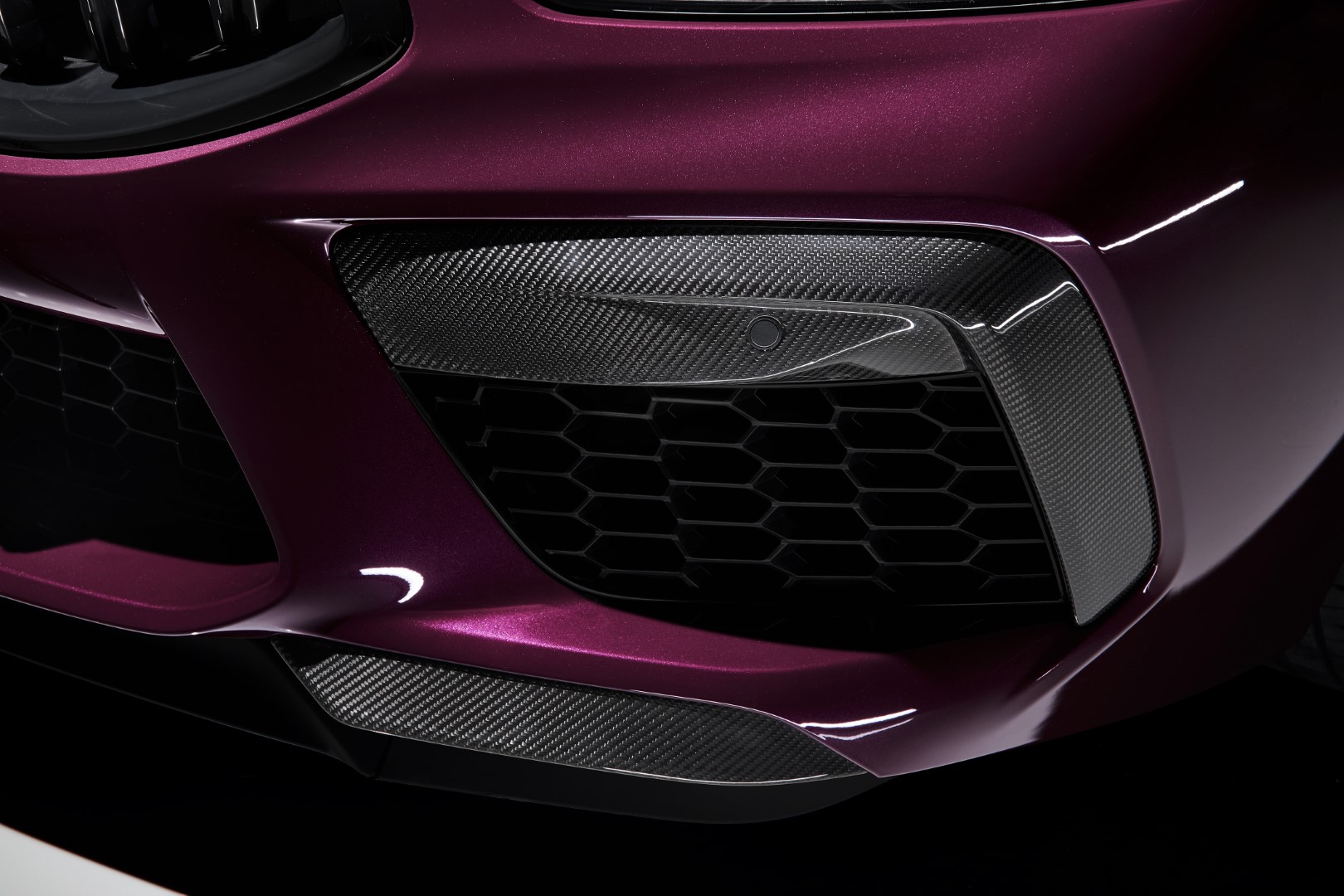 BMW-M8_Studio-cartec