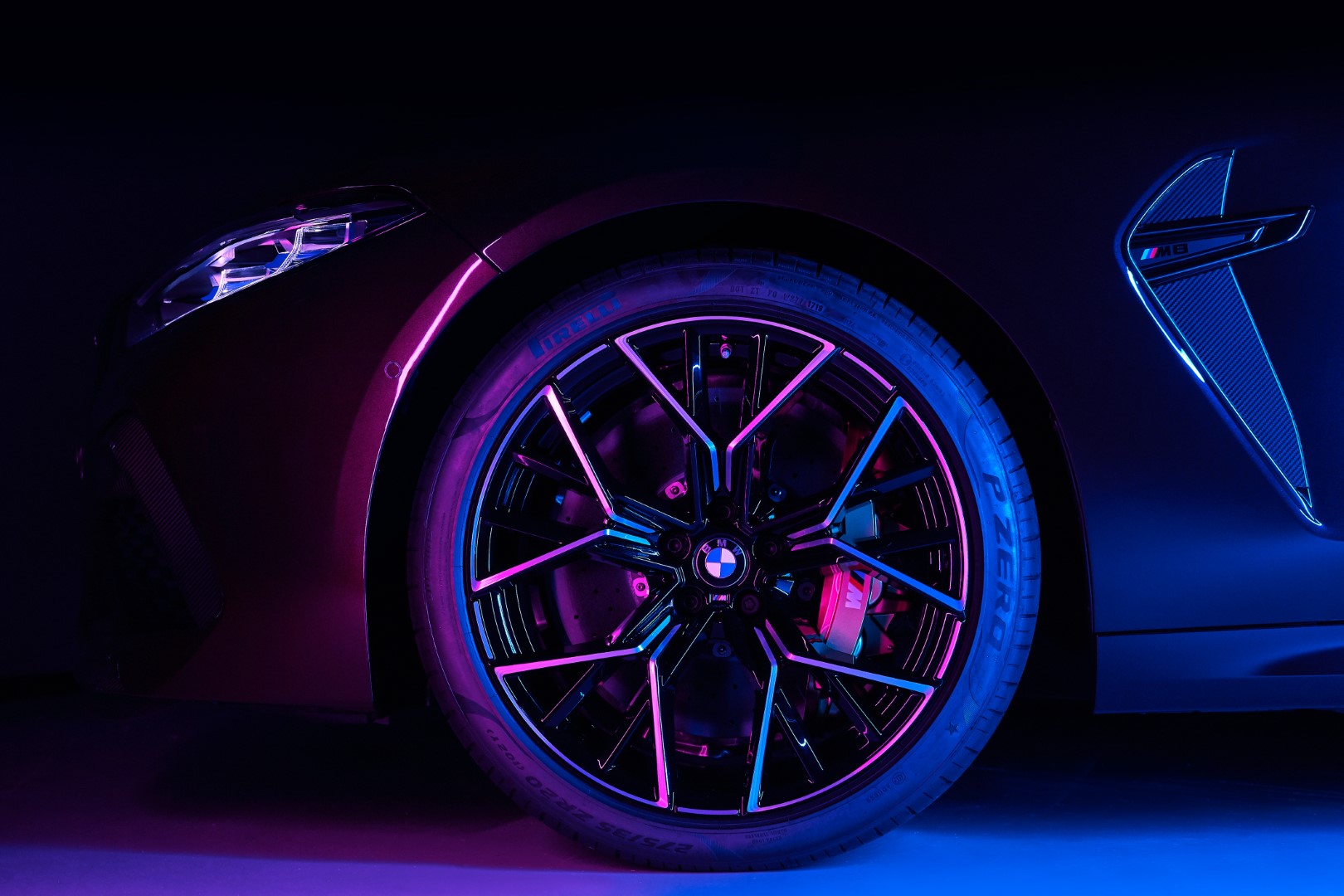 BMW-M8_Studio-cartec
