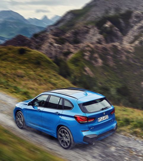 BMW X1 xDrive25e | Udržitelná radost z jízdy