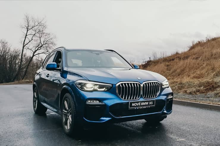 BMW X5 | Pod vysokým napětím