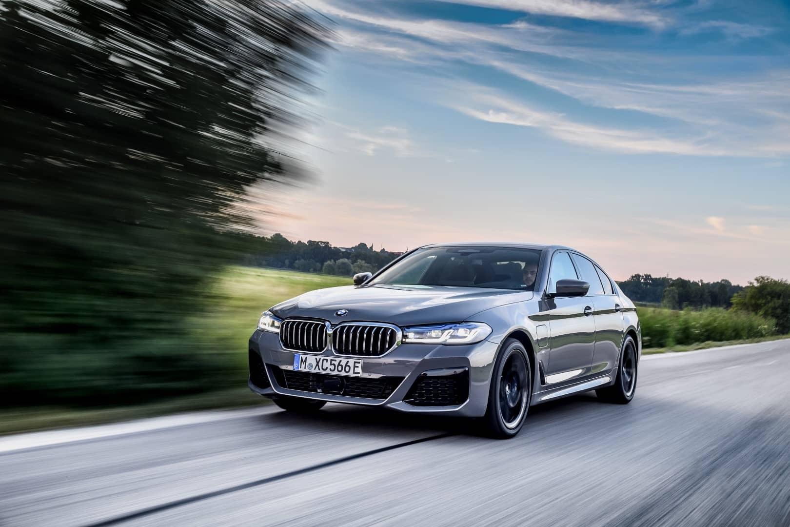 BMW 545e plug-in hybrid