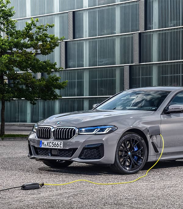 BMW 545e plug-in hybrid