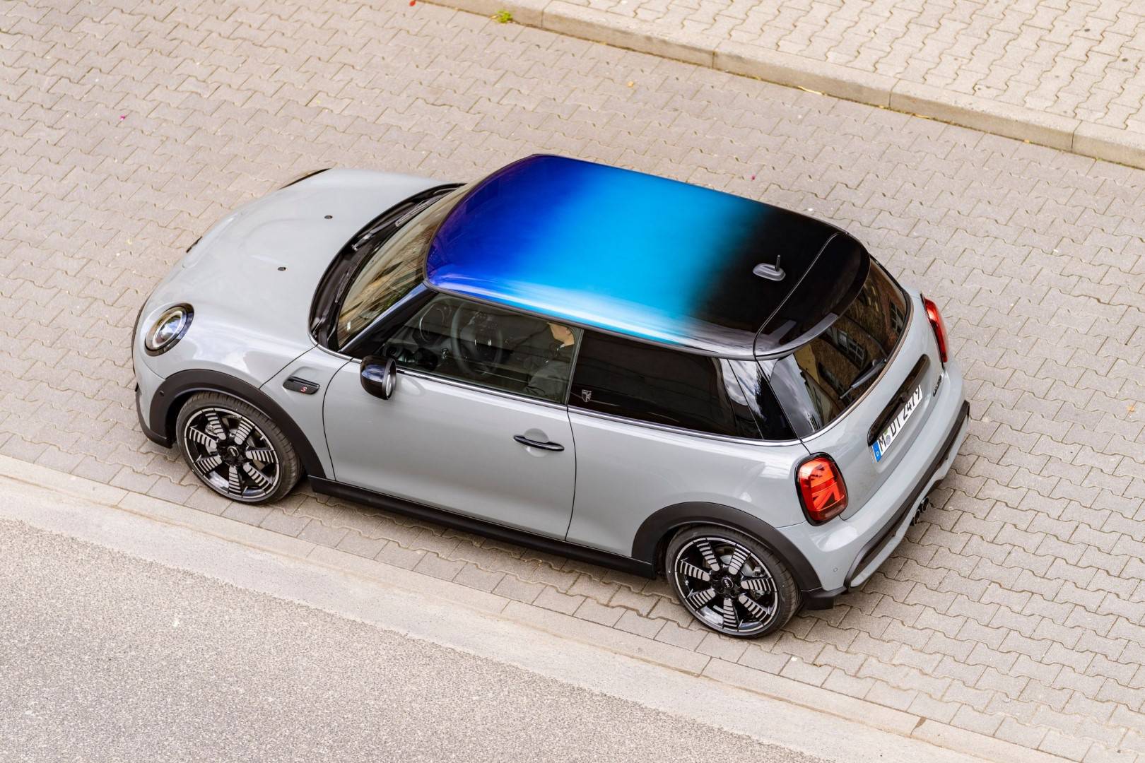 strecha-MINI_multitone (6).jpg