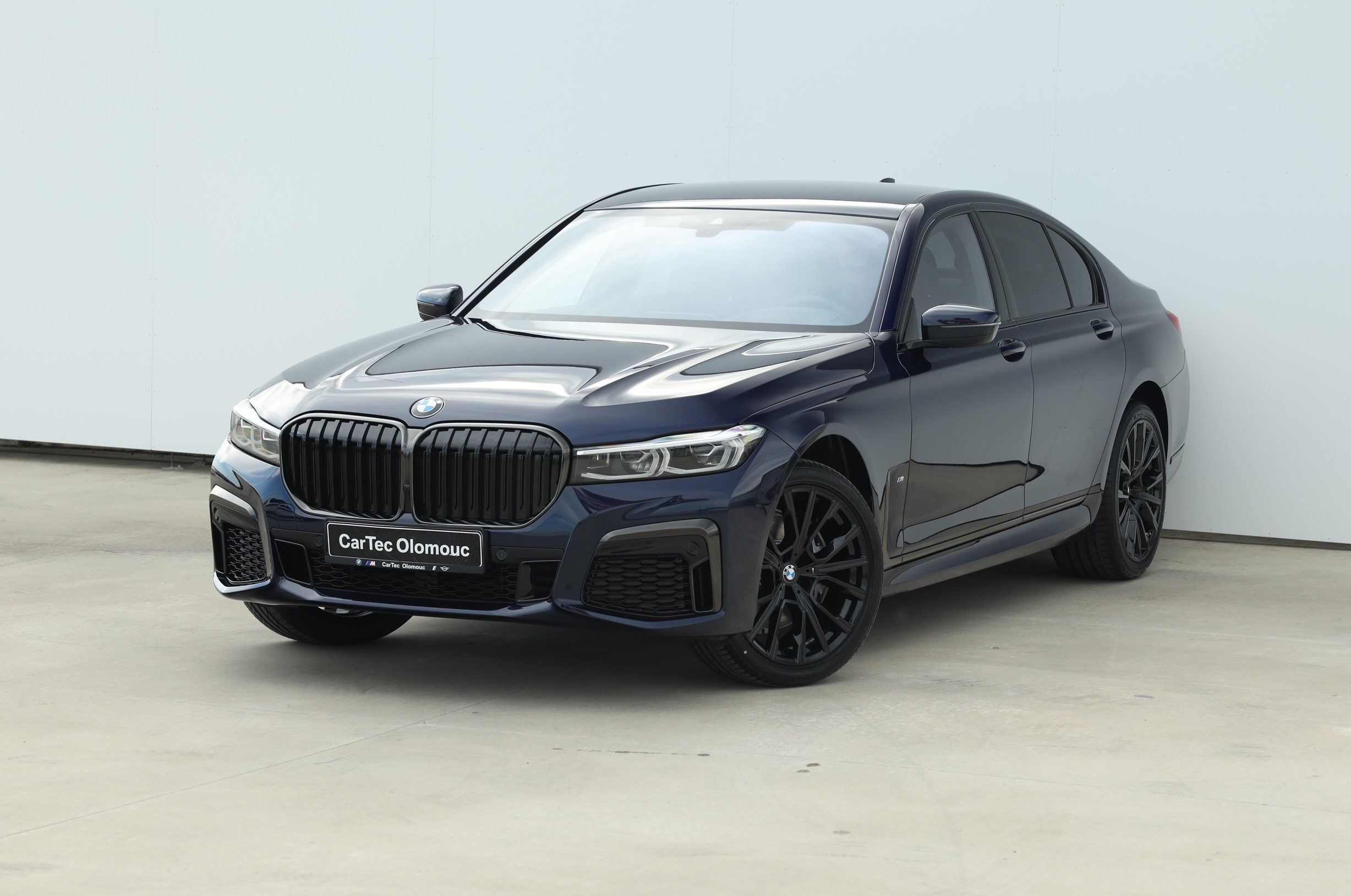 BMW 730d xDrive Sedan M Sportovní paket