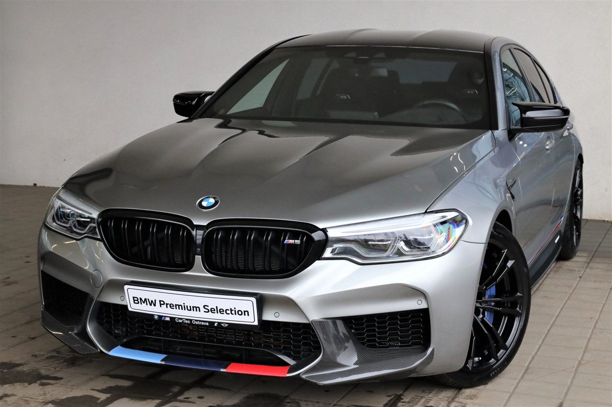 BMW M5