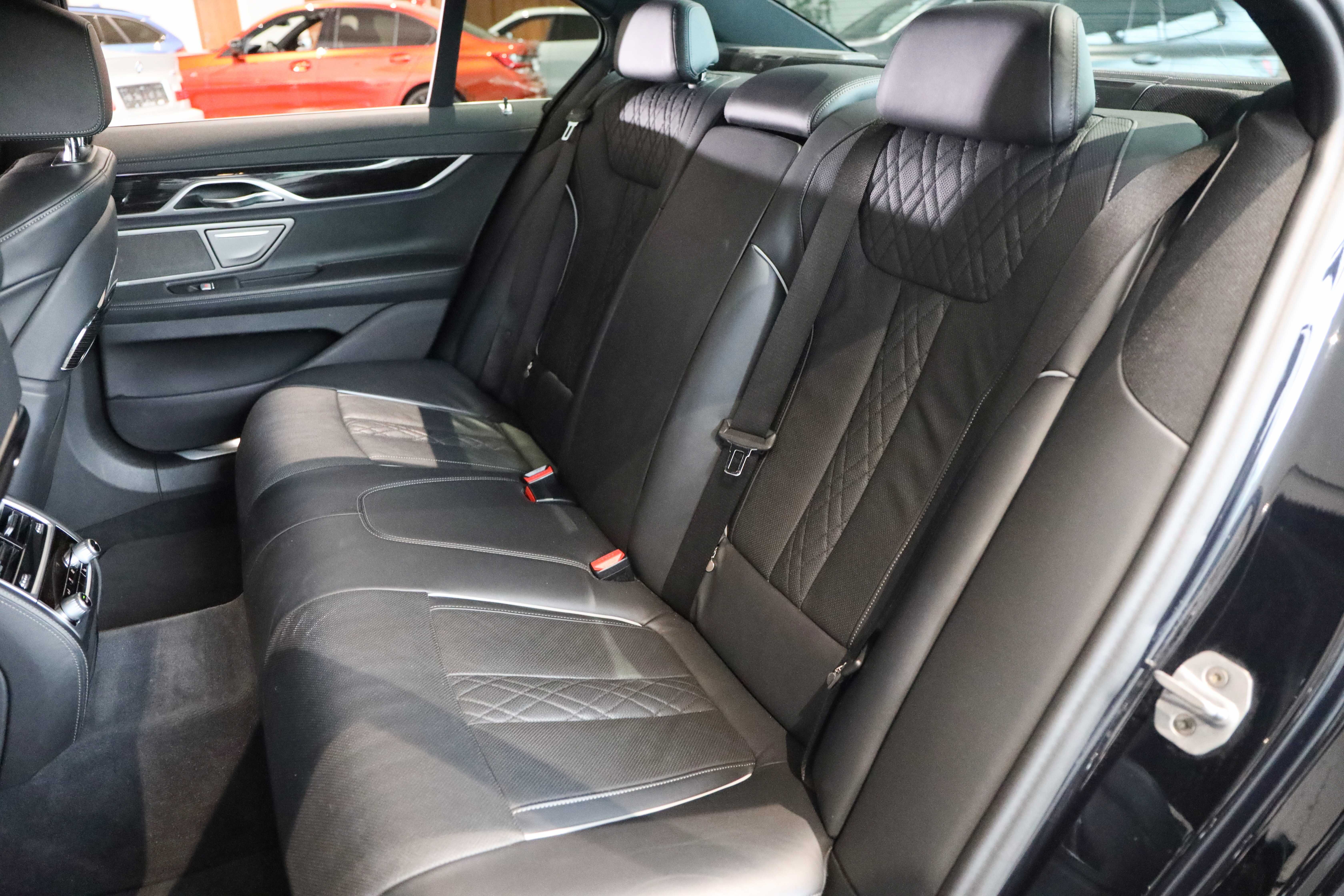 BMW 730d xDrive Limousine