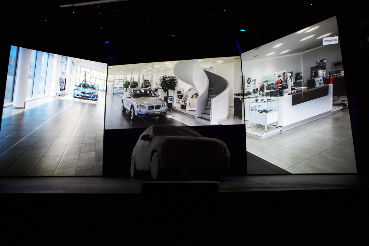 2733802212013cartecostrava10let-024