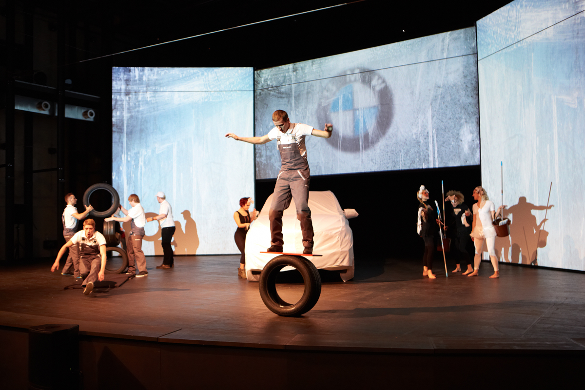 7201071252013cartecostrava10let-014