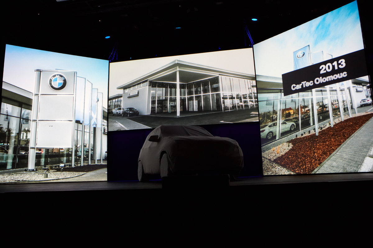 7351343422013cartecostrava10let-028