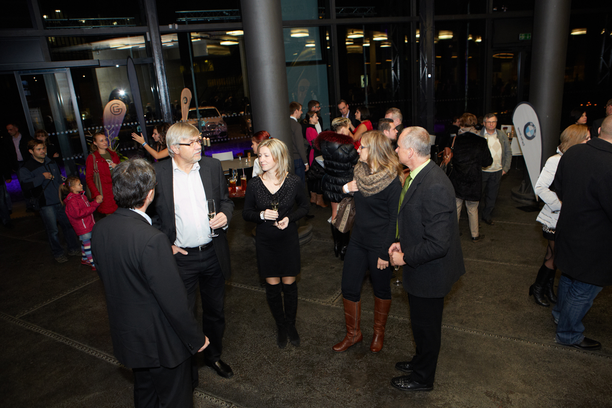 9411919412013cartecostrava10let-007