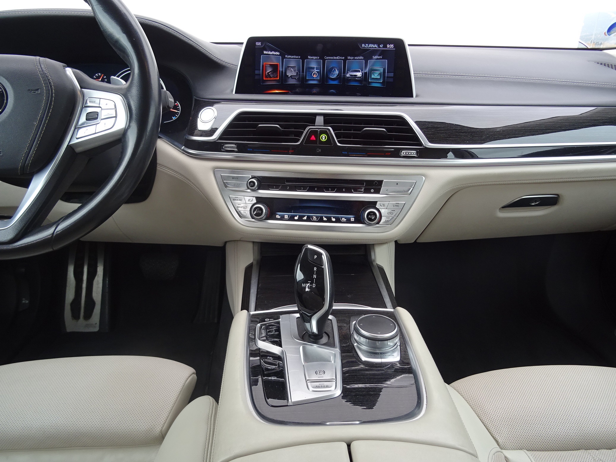 BMW 750Li xDrive