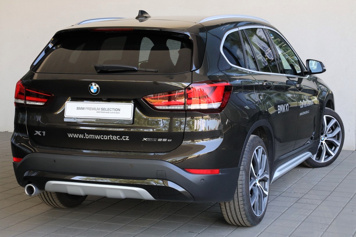 BMW X1 xDrive25e