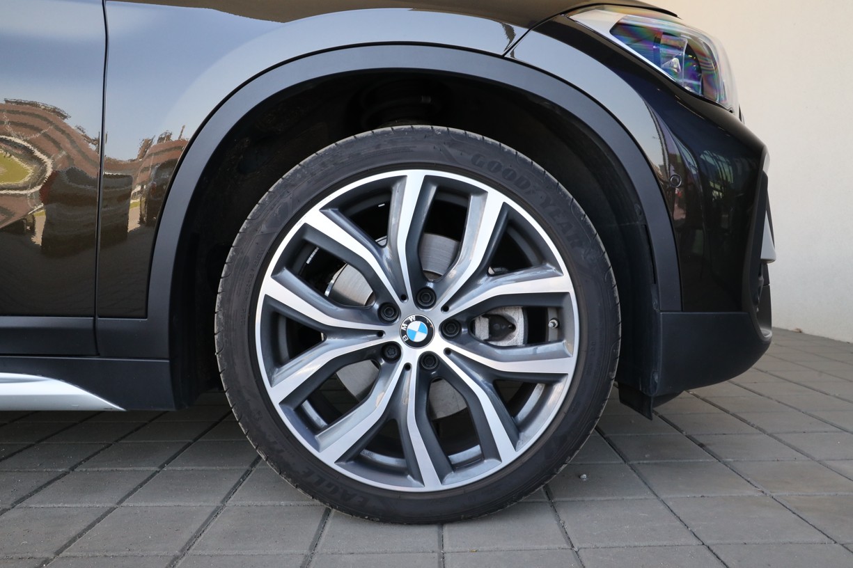 BMW X1 xDrive25e