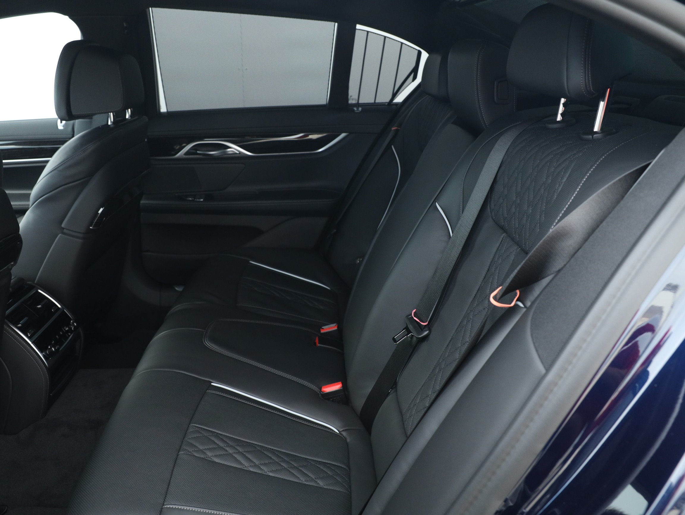 BMW 730d xDrive Sedan M Sportovní paket