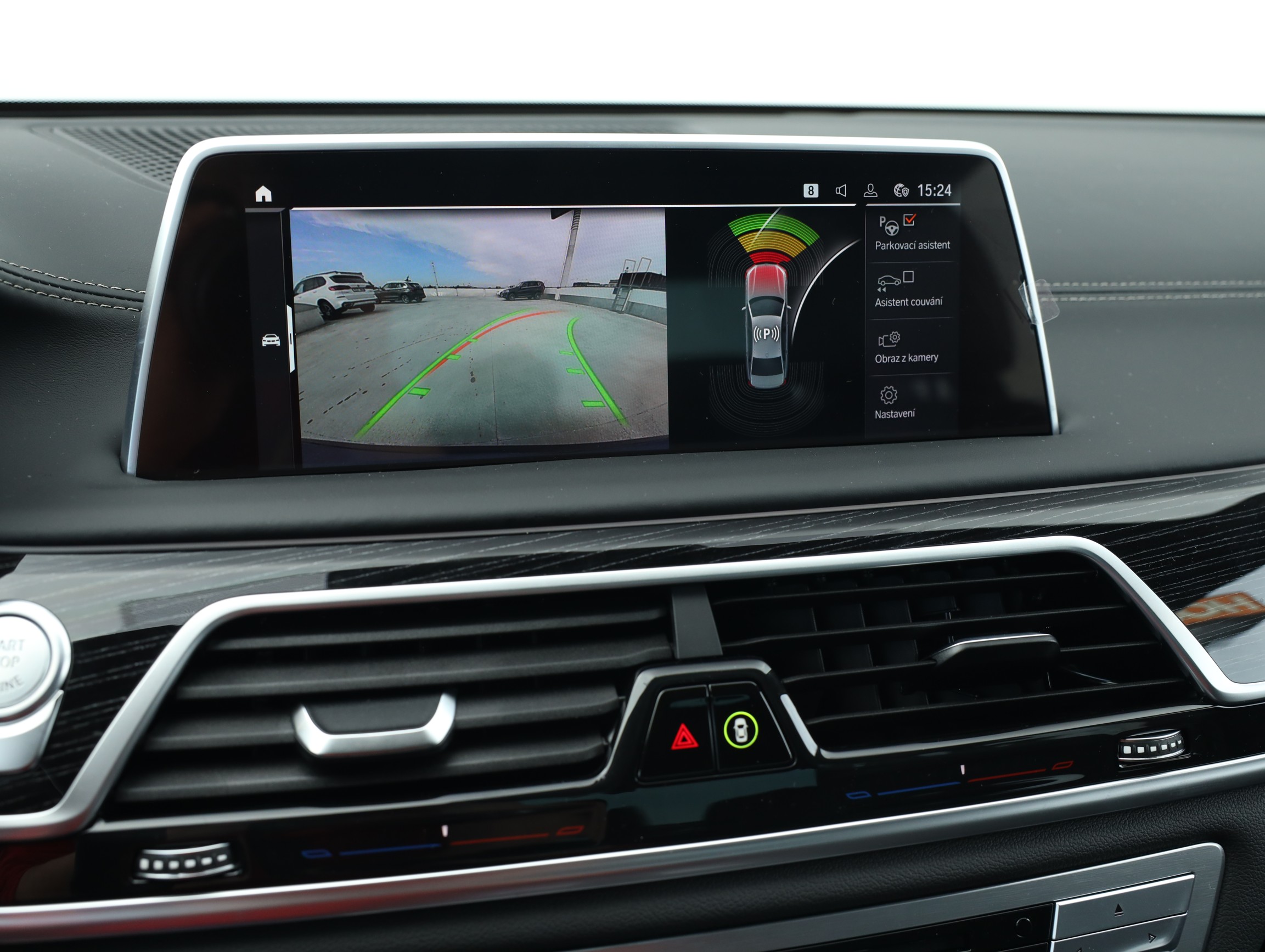 BMW 730d xDrive Sedan M Sportovní paket