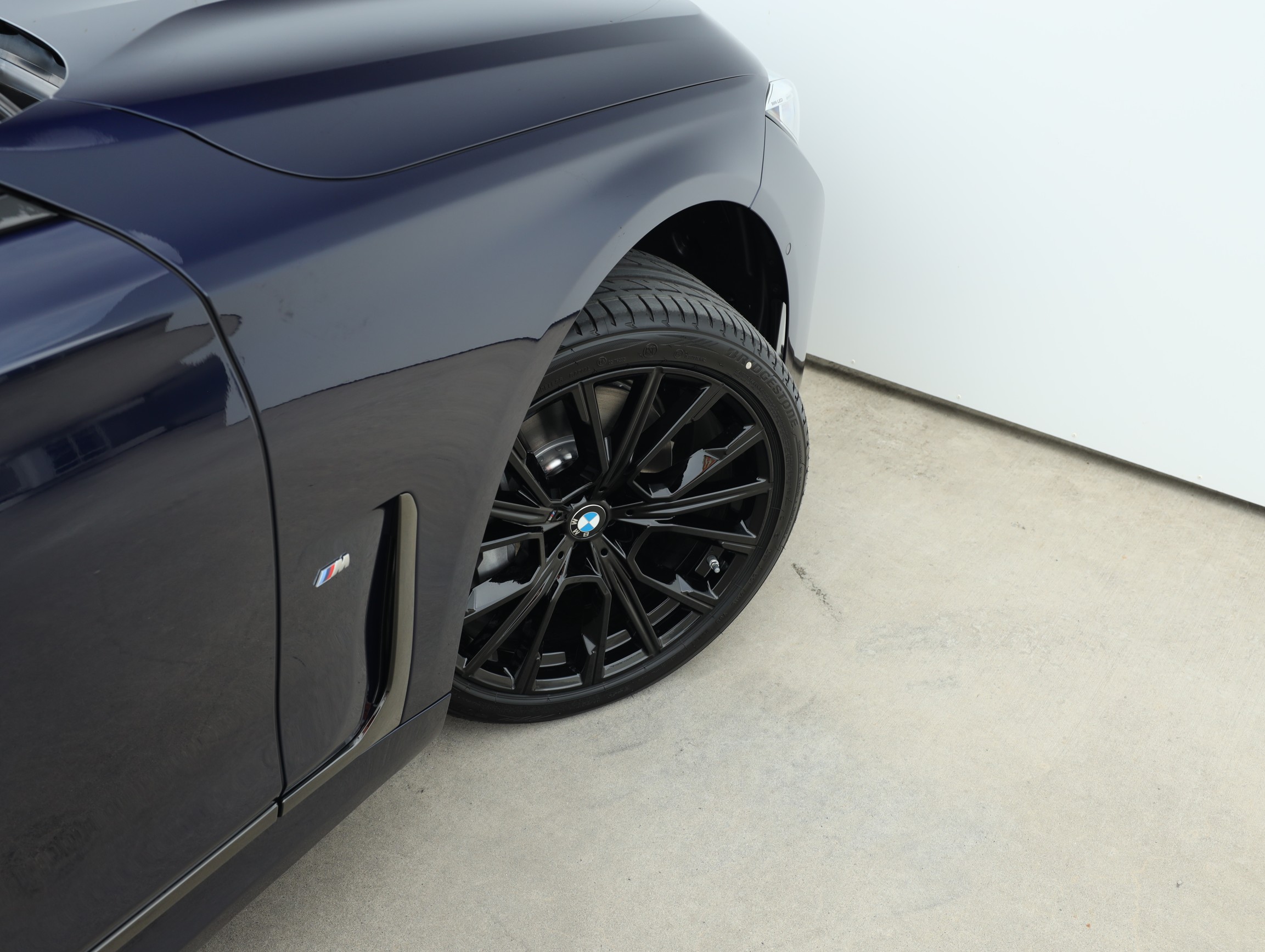 BMW 730d xDrive Sedan M Sportovní paket