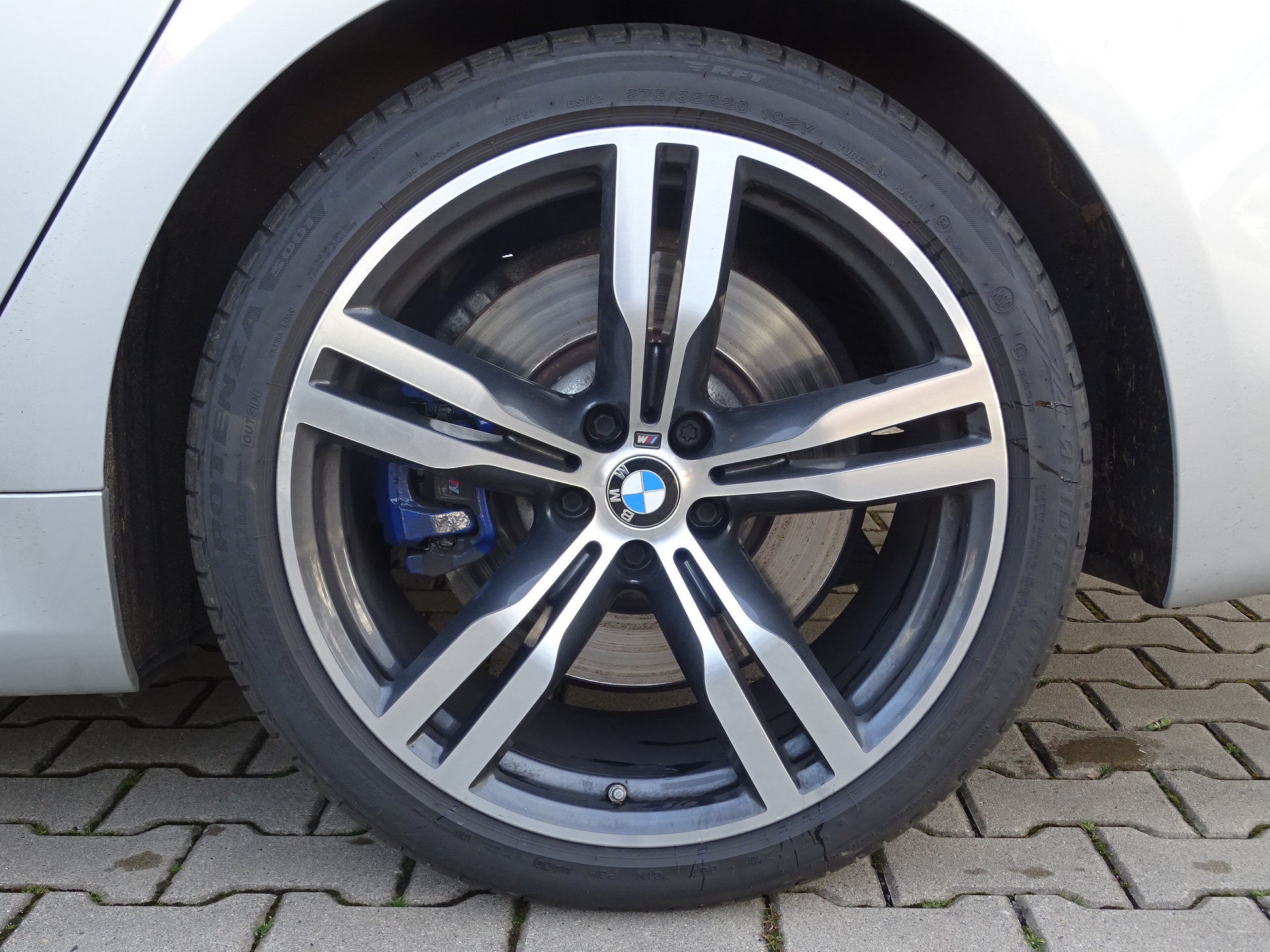 BMW 750d xDrive