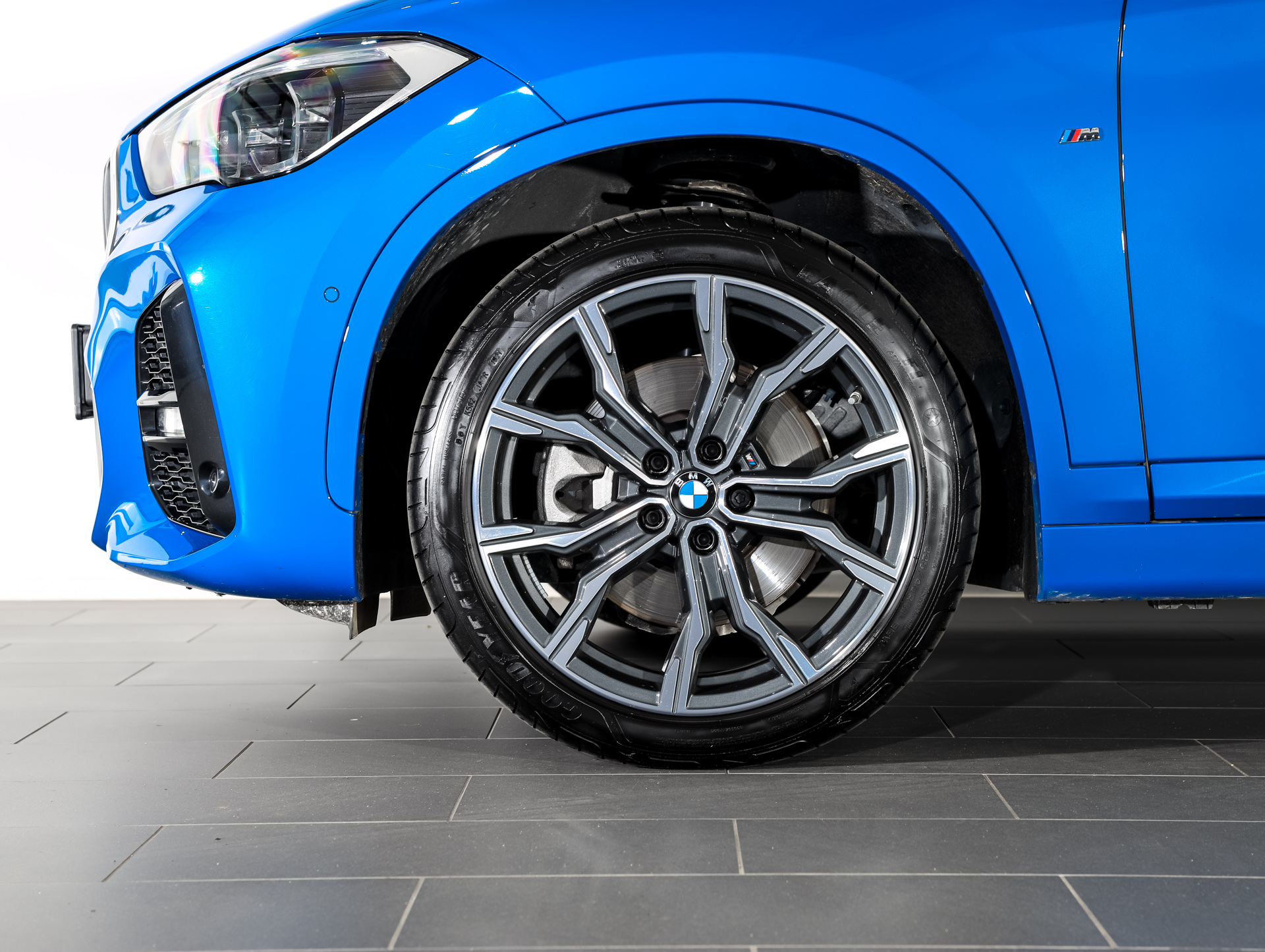 BMW (114 of 140).jpg