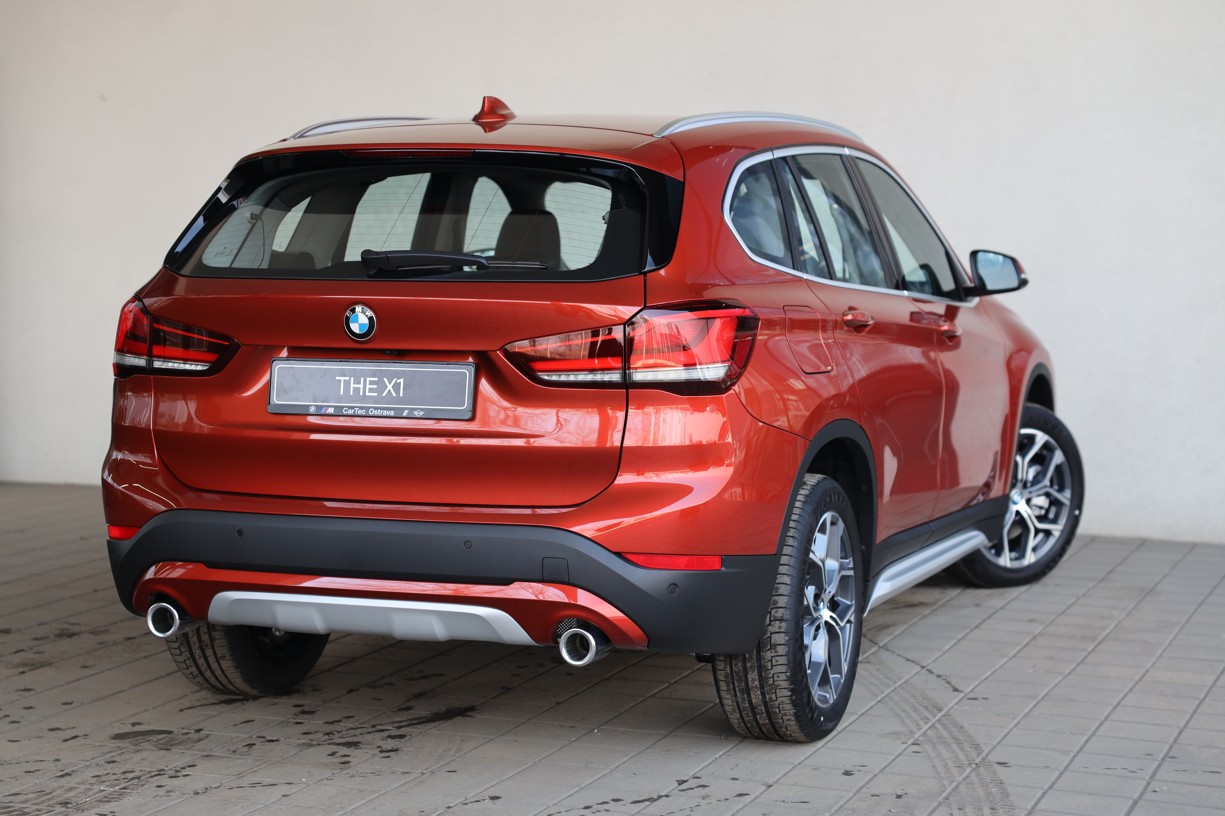 BMW X1 xDrive20i