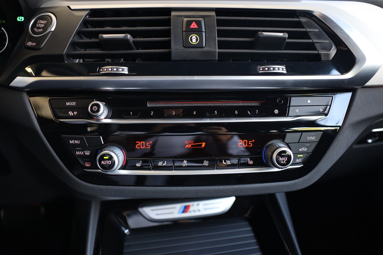 BMW X3 M40i