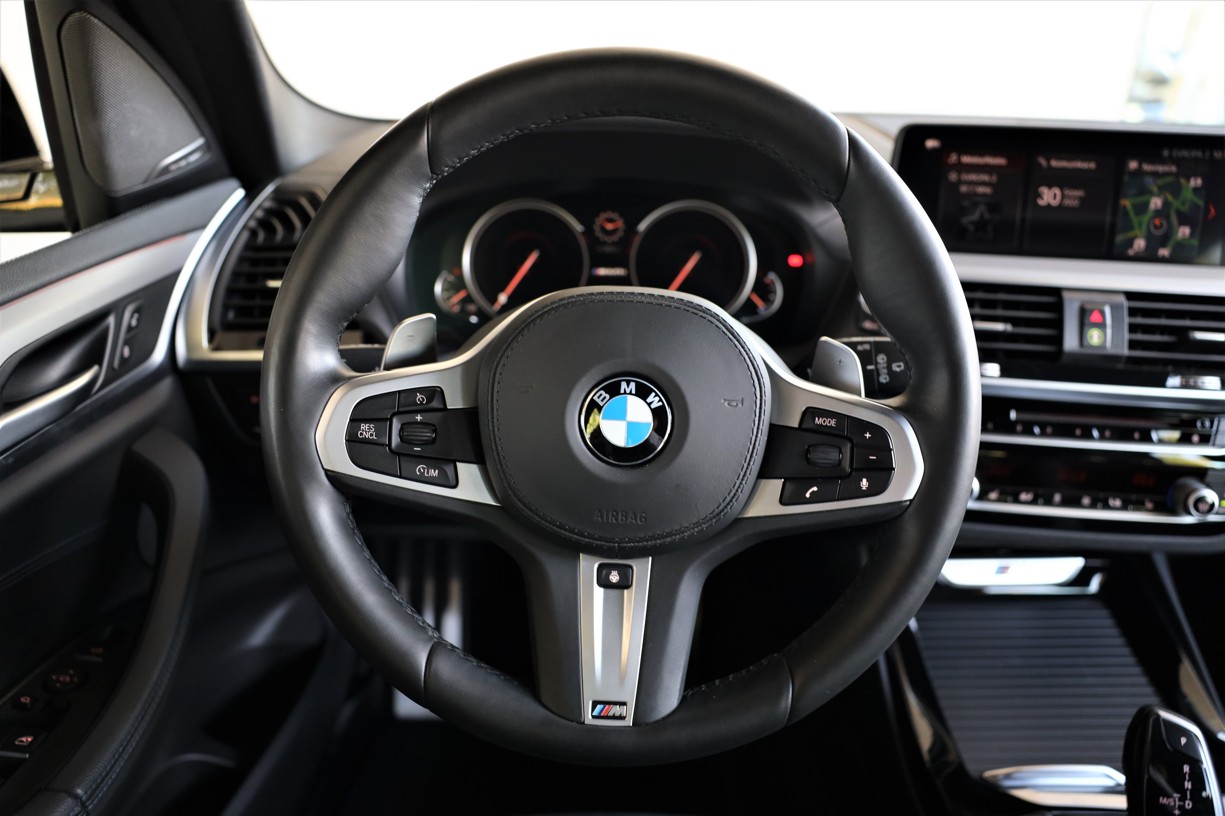 BMW X3 M40i