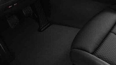 423. Velurové koberečky