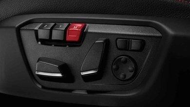 459. Elektricky nastavitelná přední sedadla včetně pamětí pro sedadlo řidiče