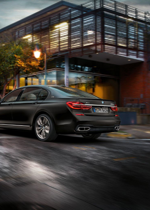 BMW M760LI XDRIVE SEDAN | 2017